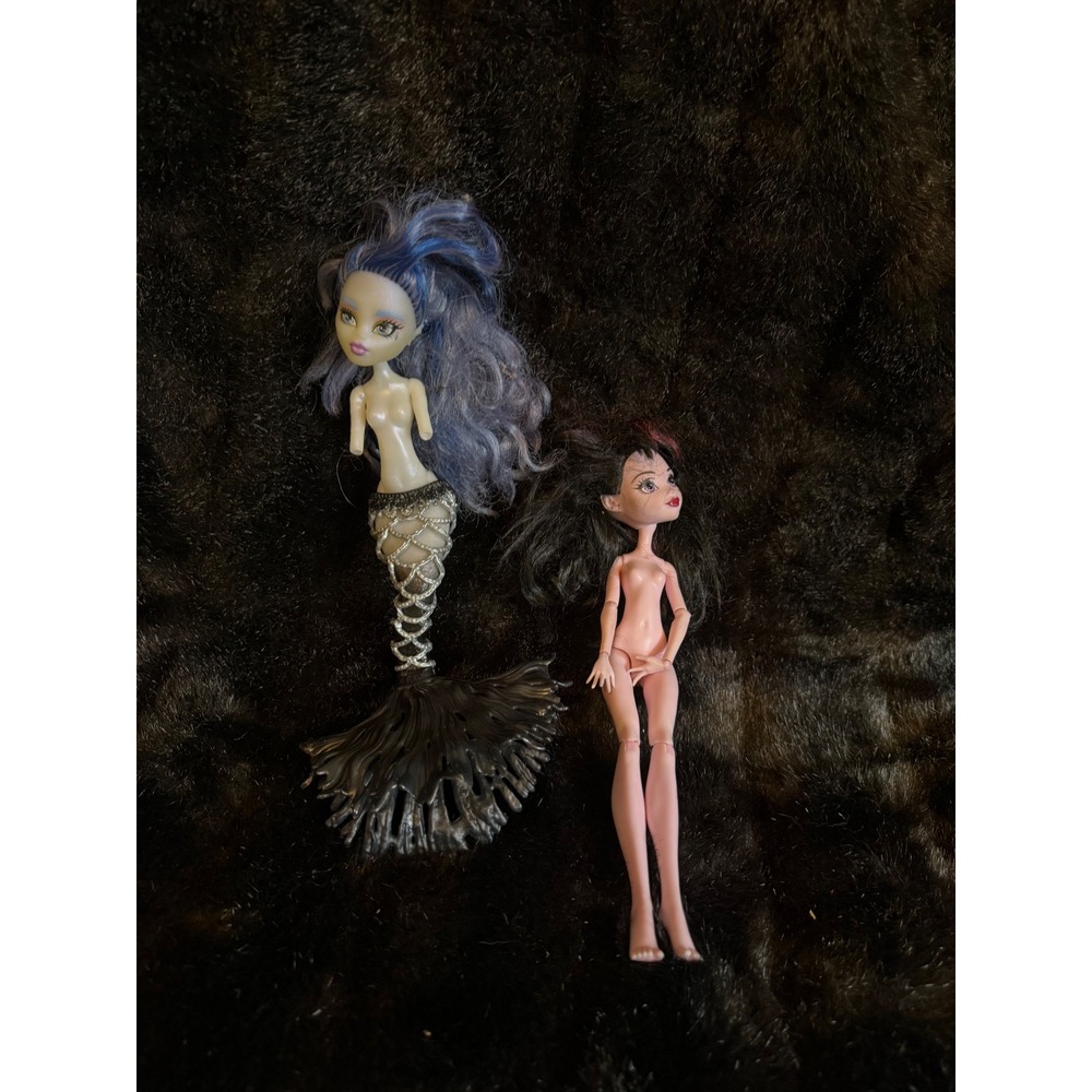 Monster High Sirena von Boo Freaky Fusion And draculaura